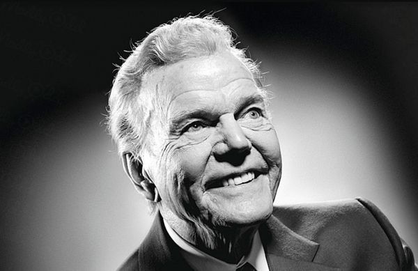 The Power of Paul Harvey’s Words: Connecting Through Nostalgia