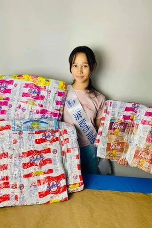 Girl Turns Used Crisp Packets into Life-Saving Blankets for the Homeless