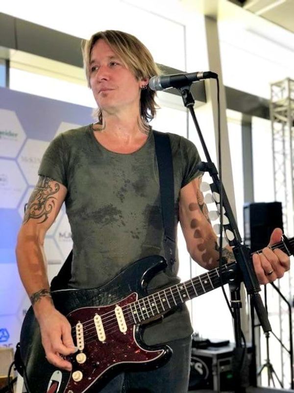 Keith Urban performs on stage