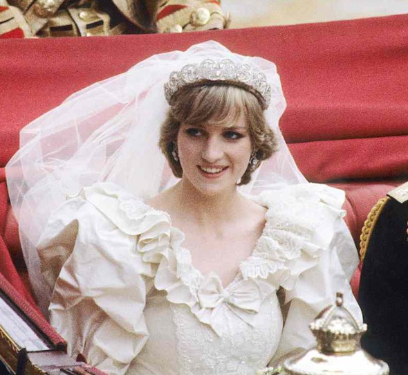 Unforgettable Moments: A Glimpse into the Extraordinary Life of Princess Diana