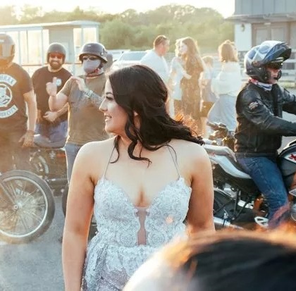 Bullied Teen Gets Last Laugh as 300 Bikers Escort Her to High School Prom