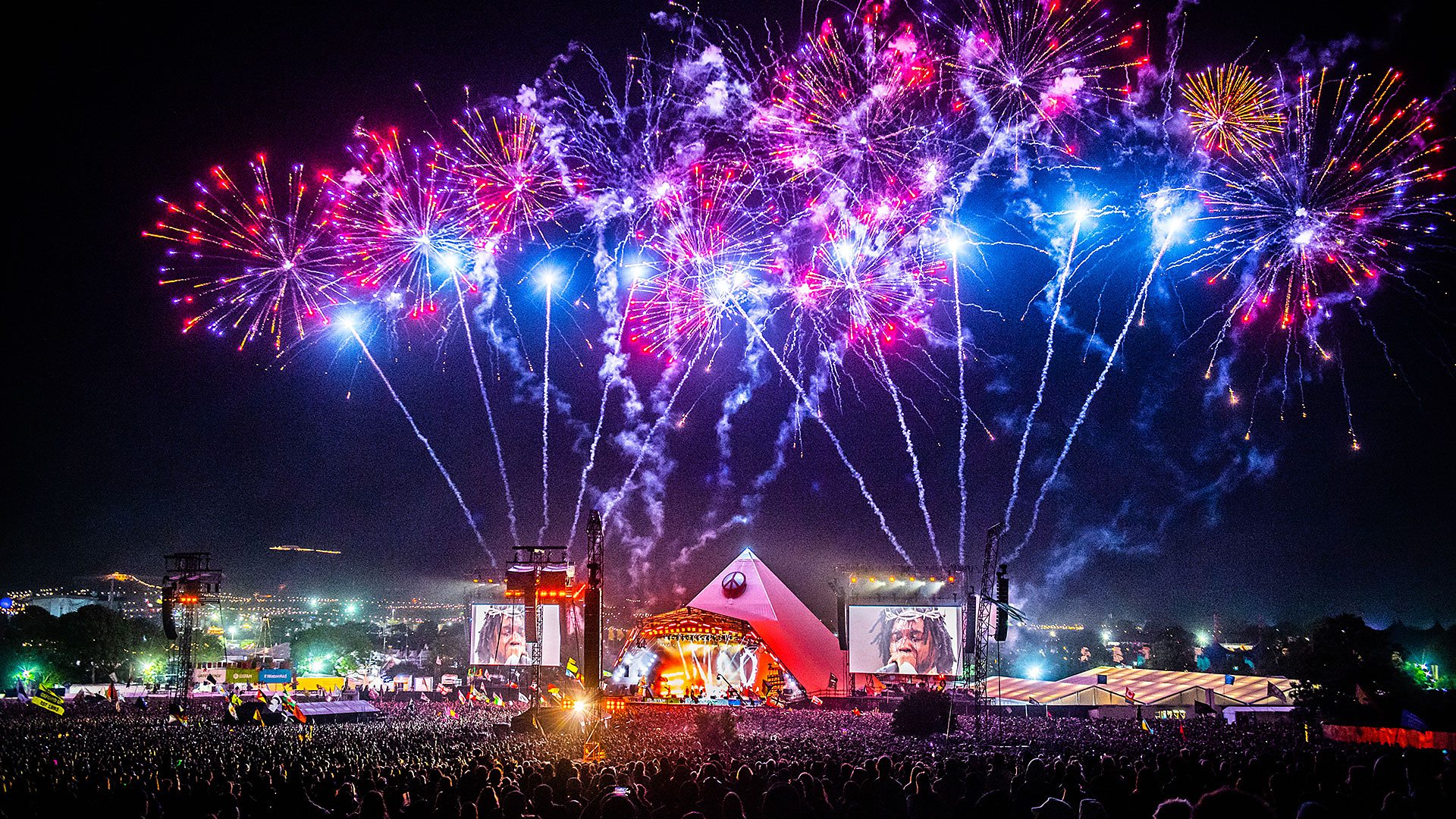 Glastonbury Festival Fans Demand Change to Ticket System