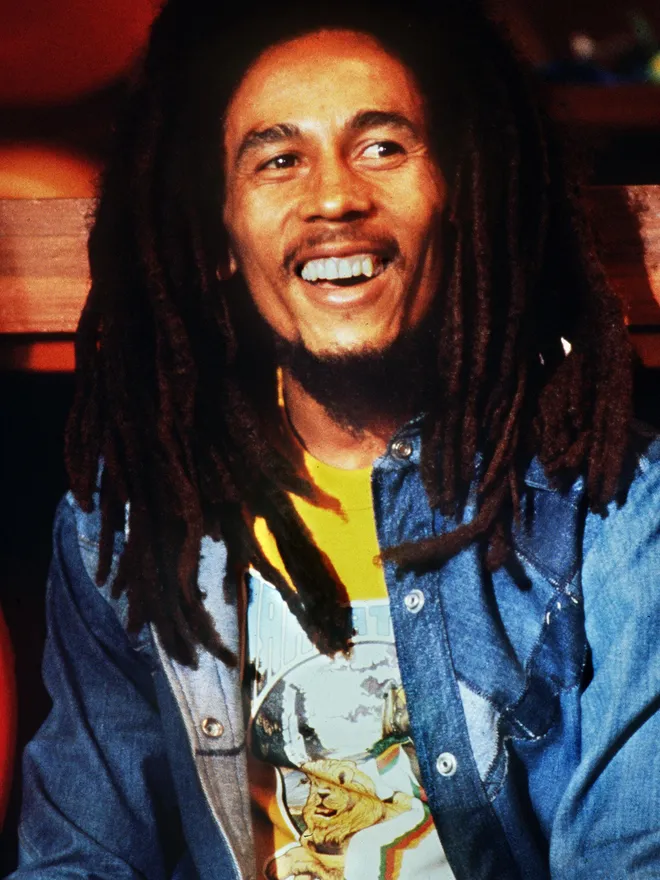 Feel the Vibes: 25 Inspiring Quotes by the Legendary Bob Marley