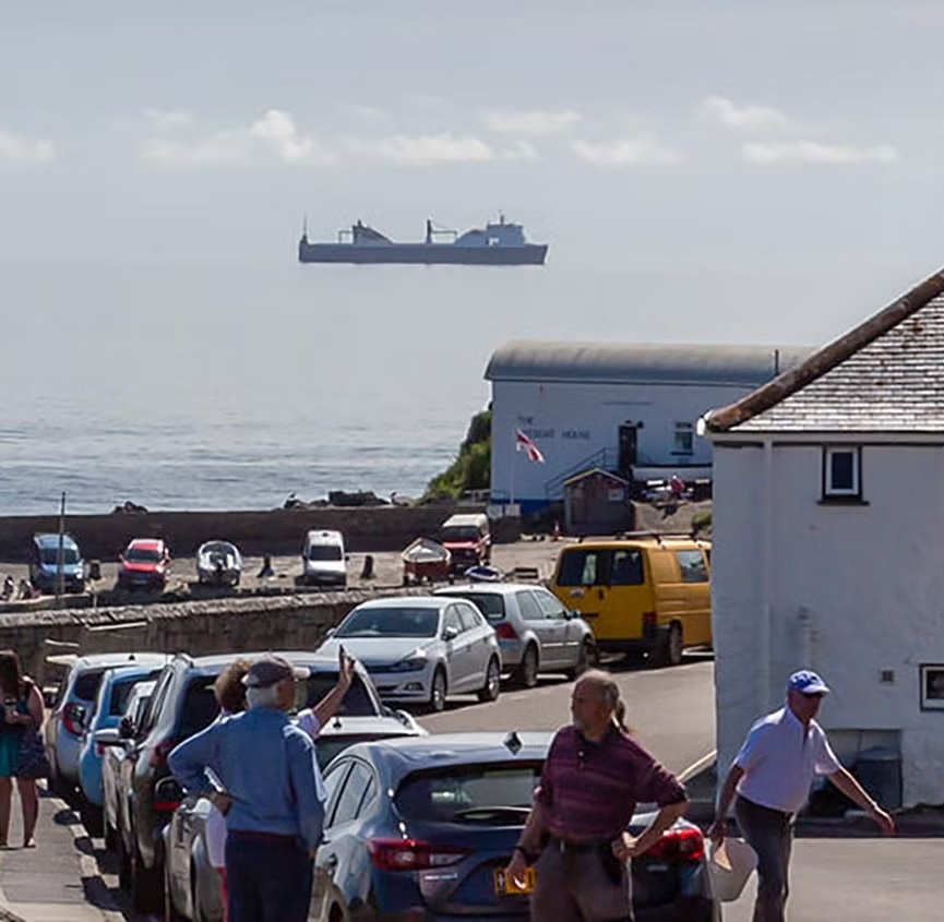 Behold the Astonishing ‘Flying’ Ship off the Cornwall Coast!