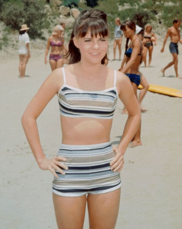 Sally Field on Stage