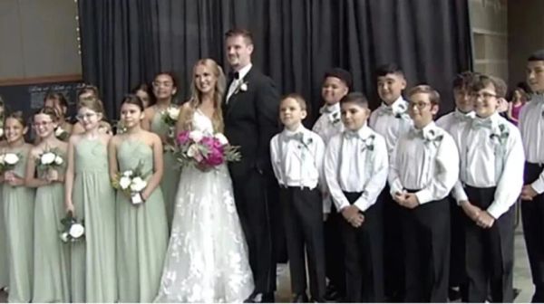 Teacher Proposes to Students to Be Bridesmaids and Groomsmen