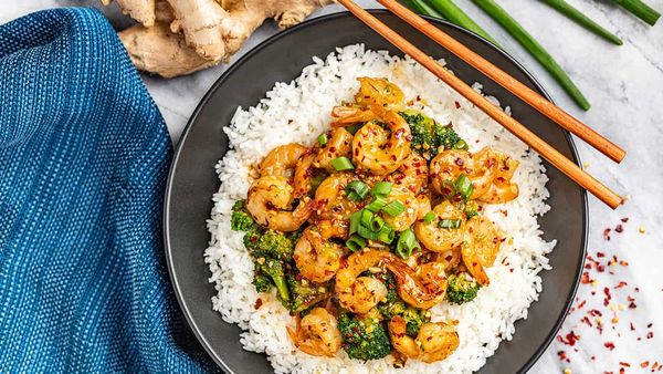 Spicy Szechuan Shrimp and Broccoli – A Quick and Easy American-Chinese Inspired Dish!