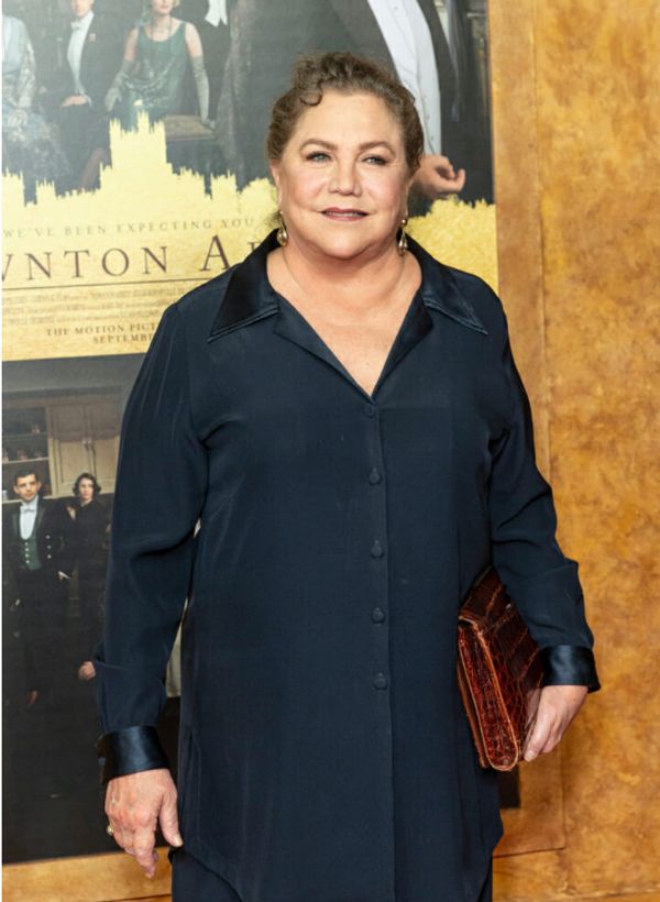 Kathleen Turner Supporting Women