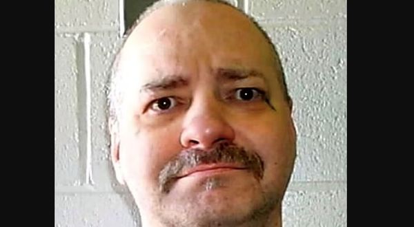 The Execution of an Infamous Serial Killer Fails