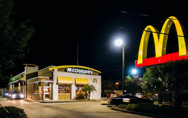 McDonald’s Agrees To Take Down “Offensive” Sign On The Sign Of The Road