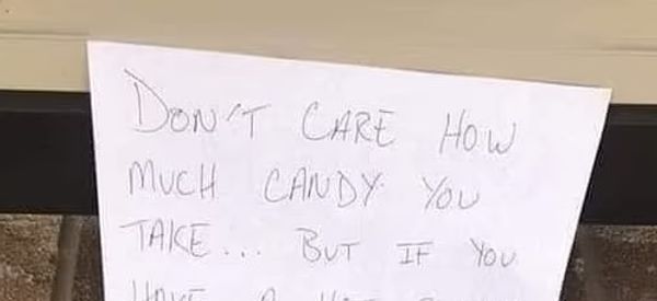 A Dad’s Desperate Halloween Note Goes Viral for All the Wrong Reasons