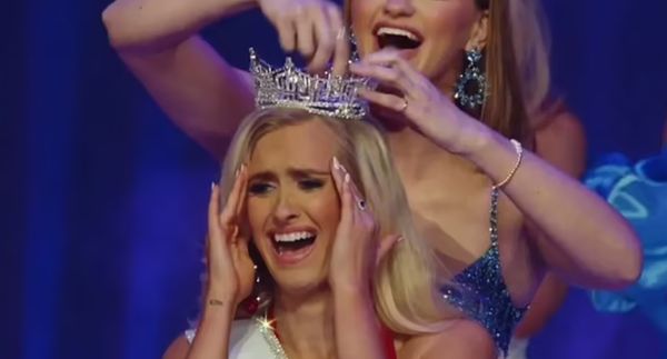 Miss Colorado Becomes The First Active Duty Soldier to Win Miss America