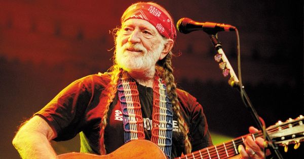 Willie Nelson’s Terrifying Health Scare