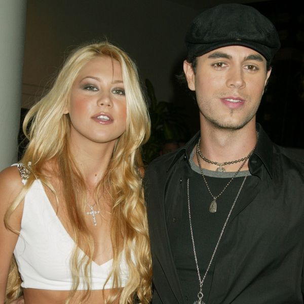 Anna Kournikova is Supportive of Enrique Iglesias Kissing Fans