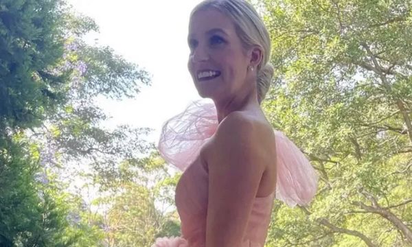 Woman Poses In Her ‘Ugly’ Wedding Dress And The Internet Swoops In With Their Fangs Out