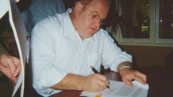 Talent manager and con man, Lou Pearlman, is at the heart of the documentary series. (Netflix)