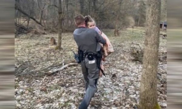 State Trooper Finds Missing 2-Year-Old Lost On The Mountain And She Won’t Let Him Go