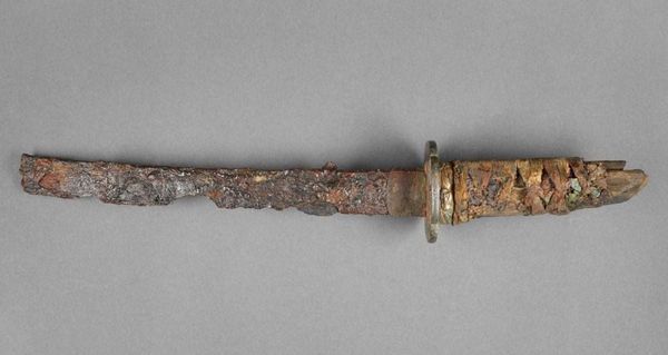 A Rare Discovery: 17th-Century Samurai Sword Unearthed in Berlin